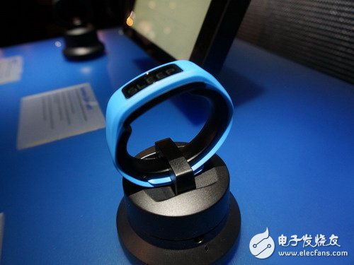 Garmin Vivofit智能穿戴手环