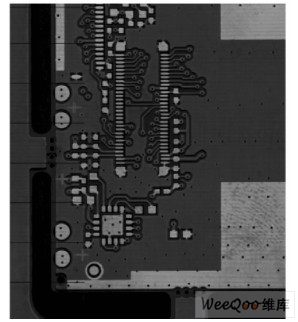 同步采集系统采集的PCB图像