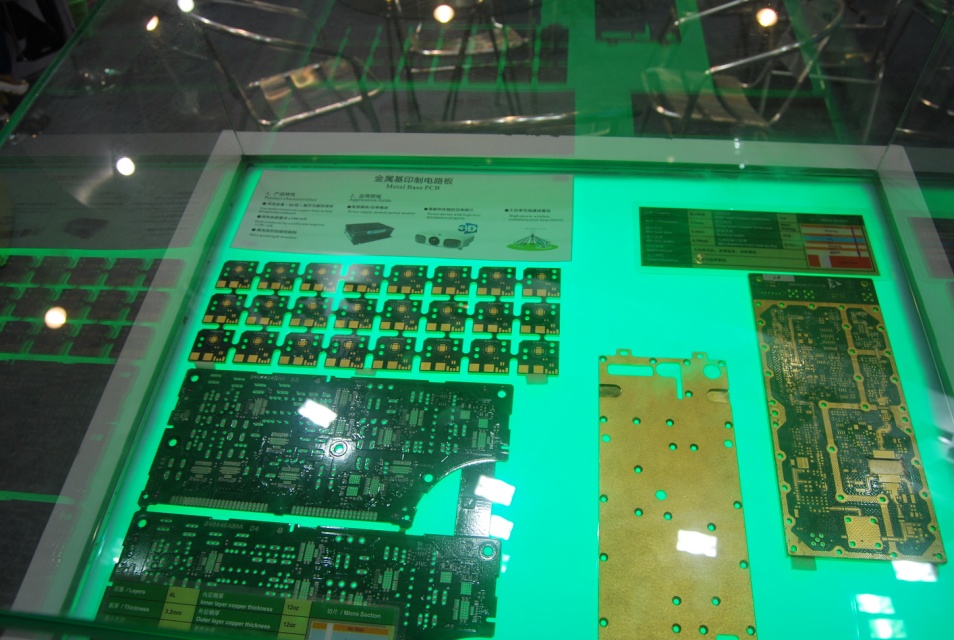 做强中国电子业离不开PCB的发展